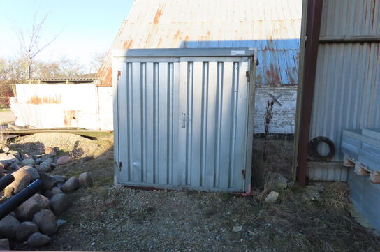 Materialecontainer med indhold af diverse pvc rør