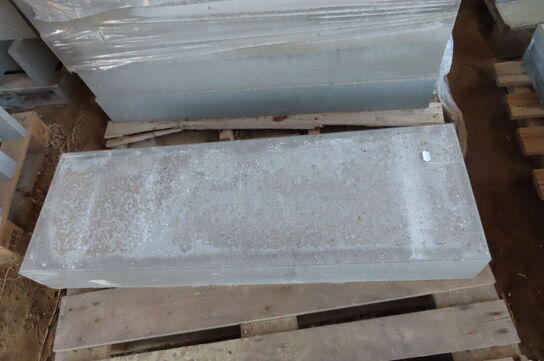 2 paller med betonfliser