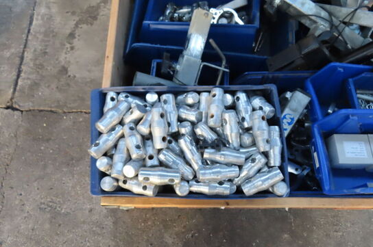 Diverse beslag til truss-sektioner mv.