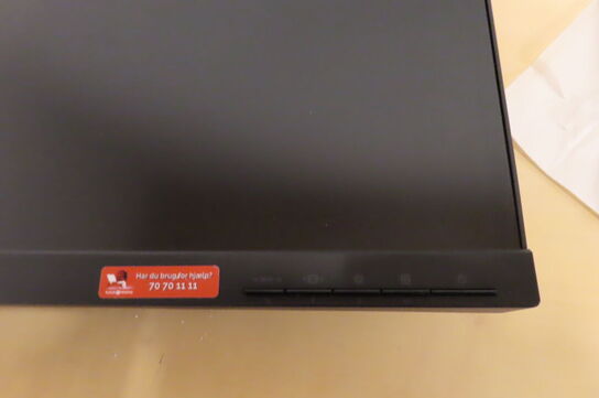 Skærm LENOVO D213975P0