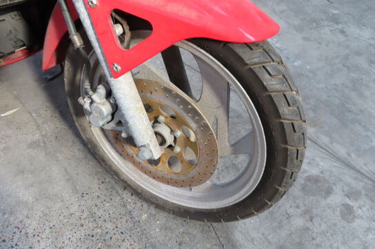 Motorcykel CF Moto V3