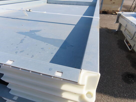 8 stk industri hylder