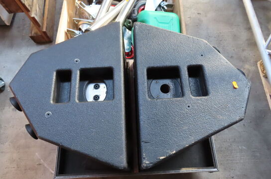 2 stk højtaler inkl flightcase