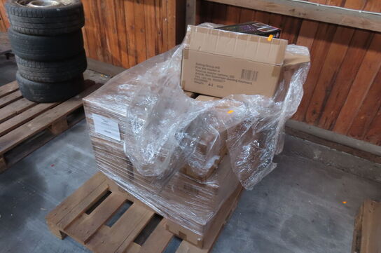 Ca 18 kasser med keyboard NOX GAMING