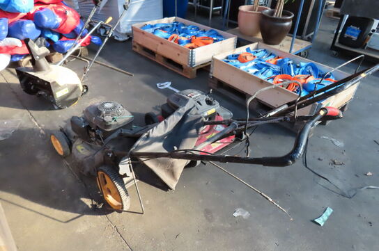 2 stk plæneklippere