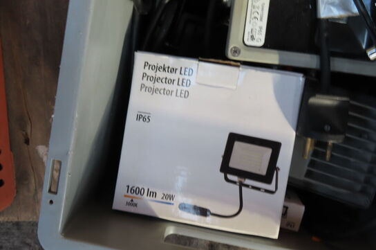 Kasse med arbejdslamper