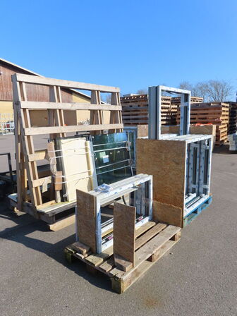 6 stk vinduesrammer samt glas