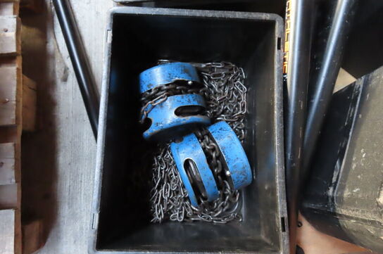 4 stk højtaler og 4 stk kædetajler