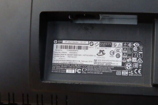 3 stk skærme samt diverse dueslag