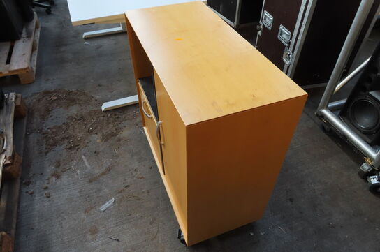 Reol og hæve-/sænkebord