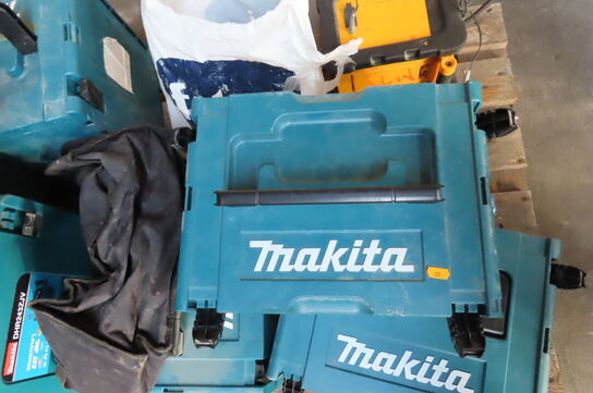 Diverse tomme kasser MAKITA samt arbejsradio