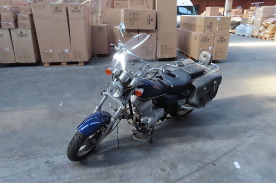 Motorcykel LIFAN LF250-4