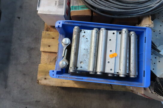 Palle med diverse beslag