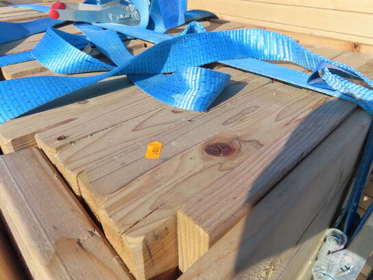 Palle med diverse træklodser