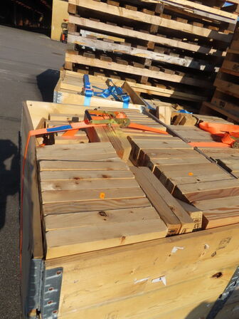 Palle med diverse træklodser