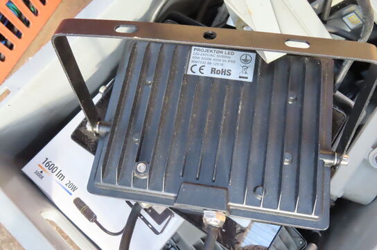 Kasse med arbejdslamper