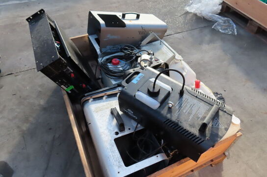 Palle med diverse røgmaskiner