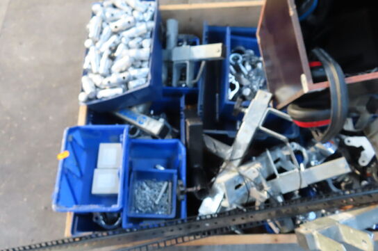 Diverse beslag til truss-sektioner mv.