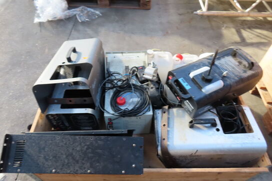 Palle med diverse røgmaskiner