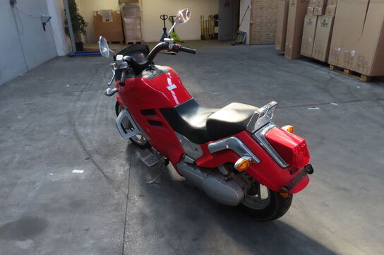 Motorcykel CF Moto V3