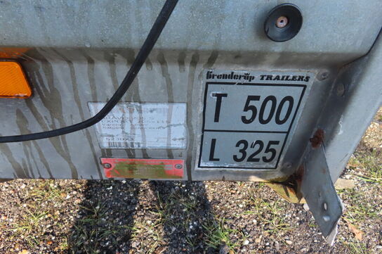 Trailer BRENDERUP 02