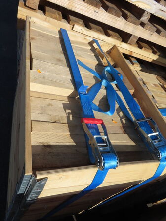 Palle med diverse træklodser