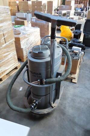 Industristøvsuger NILFISK