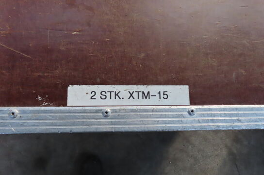 2 stk højtaler inkl flightcase