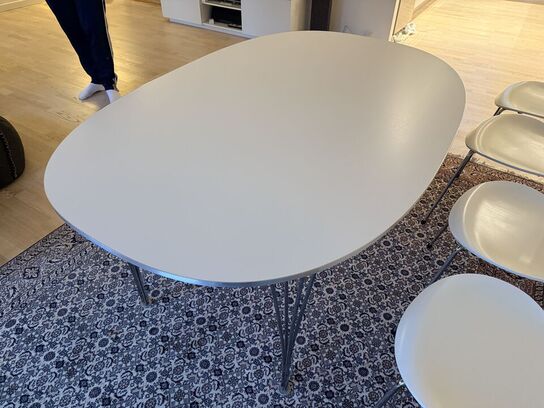 Piet Hein, ellipse spisebord MOMSFRI