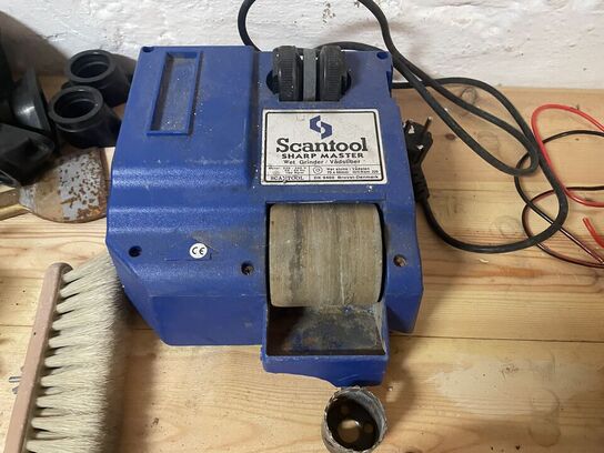 Arbejdstaske med indhold