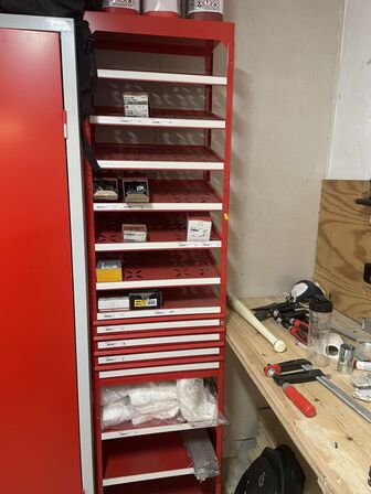 Reoler med indhold WÜRTH