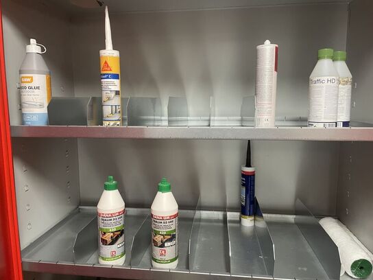 Skab med indhold WÜRTH