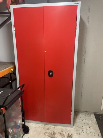 Skab med indhold WÜRTH