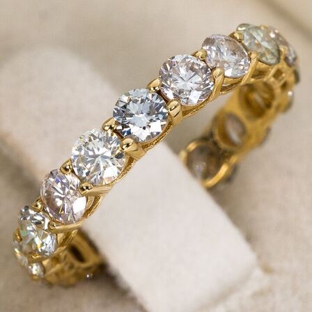 3,03 ct. naturlig diamant og 14 kt. alliance guldring. GCI
