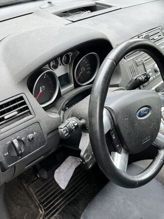 Varebil FORD C-MAX 1,6 Tdci 109 HK (80 kw)