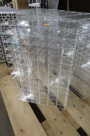 8 stk. plastreoler til kontaktlinser