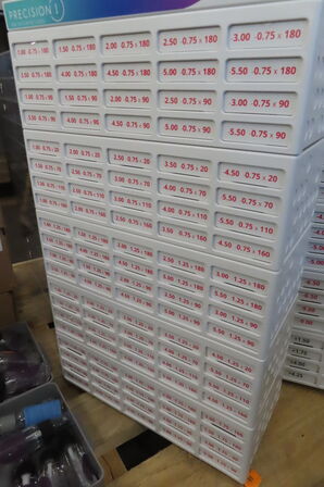 2 stk. sorteringsreoler til kontaktlinser