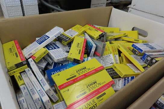 2 kasser med prøve-kontaktlinser ACUVUE