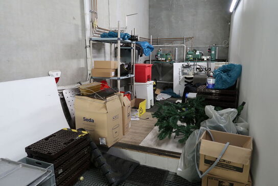 Kompressor, julepynt, støvsuger, fødevarereoler, mikrobølgeovn, printer m.m.