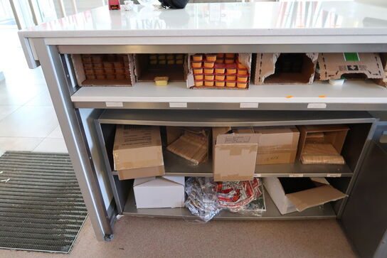 Disk med indhold (elektronik udstyr medfølger ikke)