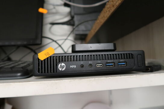 Computerskærm SAMSUNG, tastatur, computer HP MP9