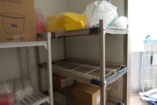 Fødevarereol METRO MAX med indhold