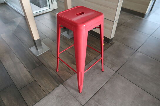 2 stk. barborde med 6 stk. barstole