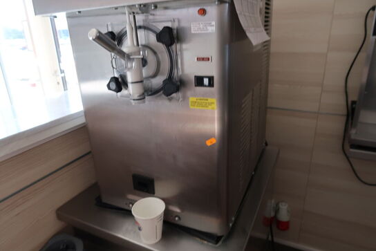 Milkshakemaskine STOELTING F112X-302