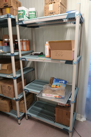 Fødevarereol METRO MAX uden indhold