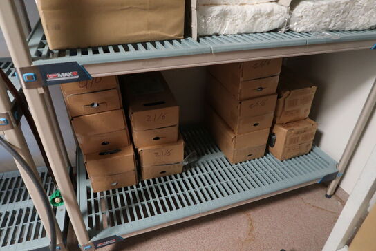 Fødevarereol METRO MAX med indhold