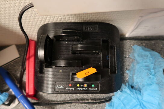 4 stk. headset med batterier og lader