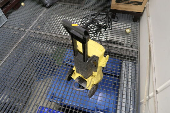 Kompressor, julepynt, støvsuger, fødevarereoler, mikrobølgeovn, printer m.m.