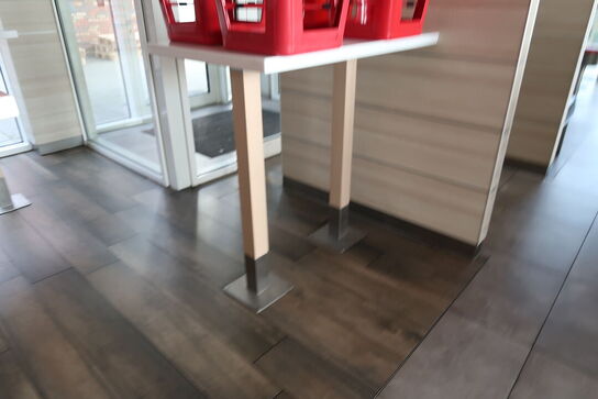 2 stk. barborde med 6 stk. barstole