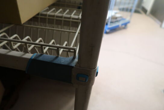 Fødevarereol METRO MAX med indhold